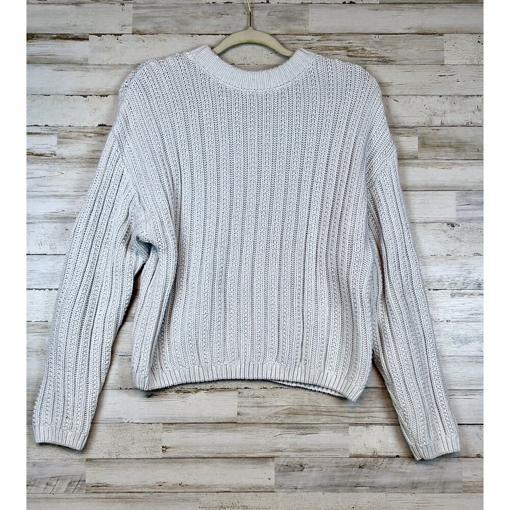 Universal Thread Crop Waist Sweater Knit Women’s Size Med Gray Crew Neck